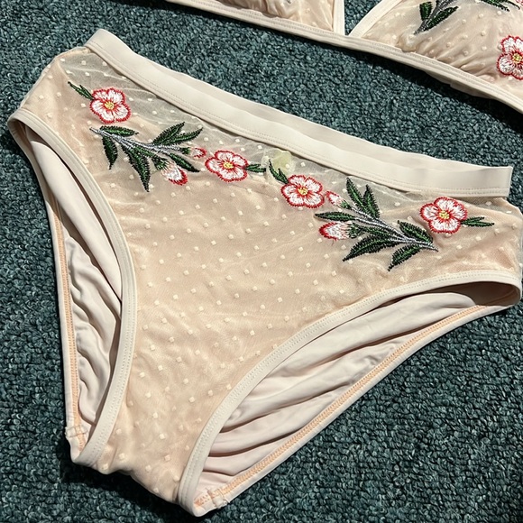 GIANNI BINI mesh floral lingerie inspired bikini set pale pink swim medium M - Picture 3 of 11
